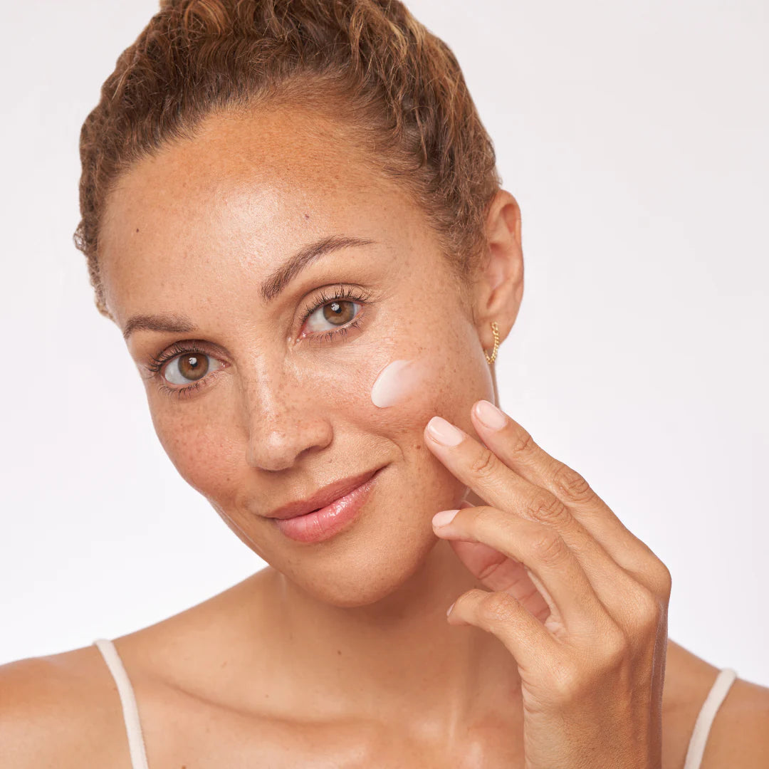 Restorative Skin Complex with TriHex Technology®